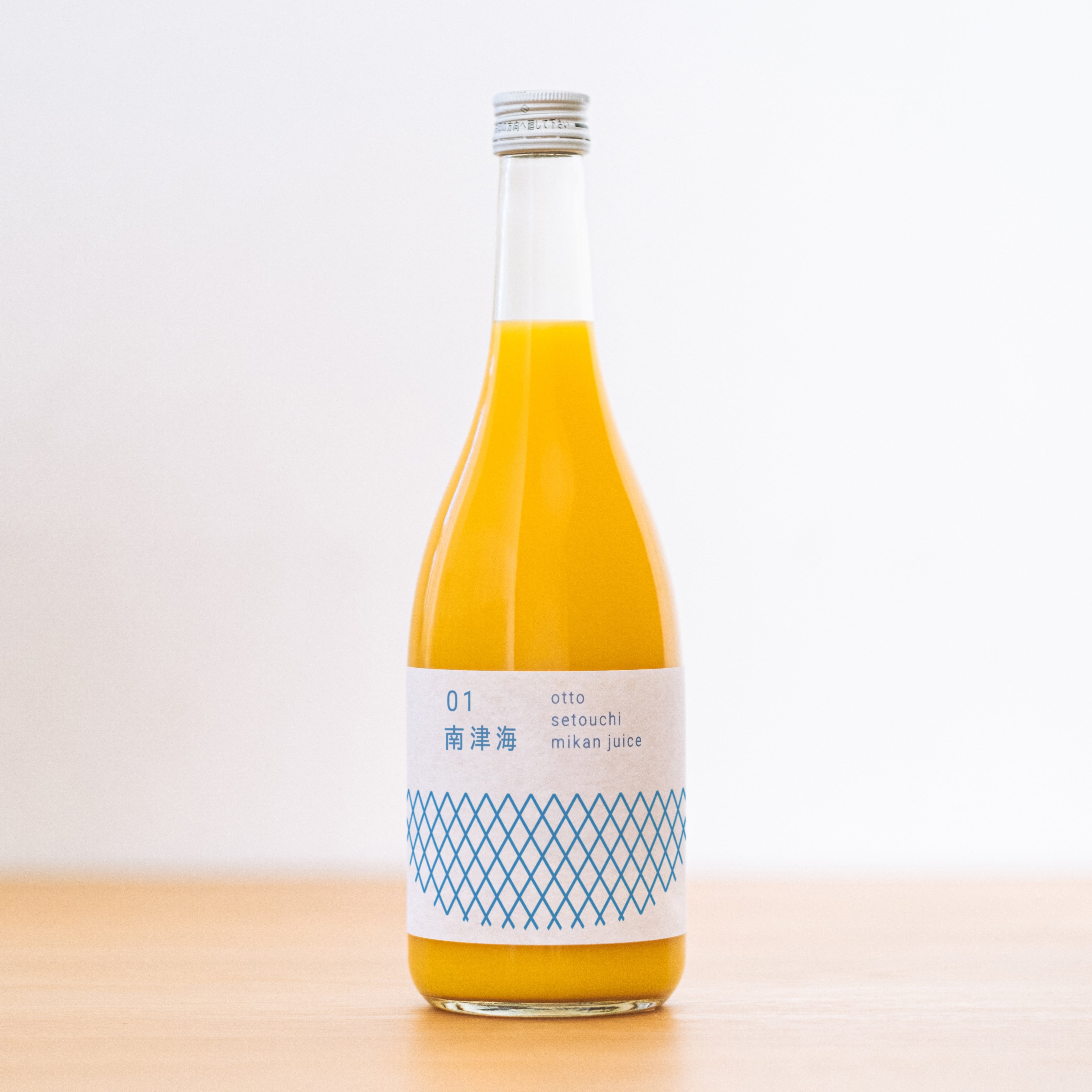 01 南津海ジュース(ストレート)720ml